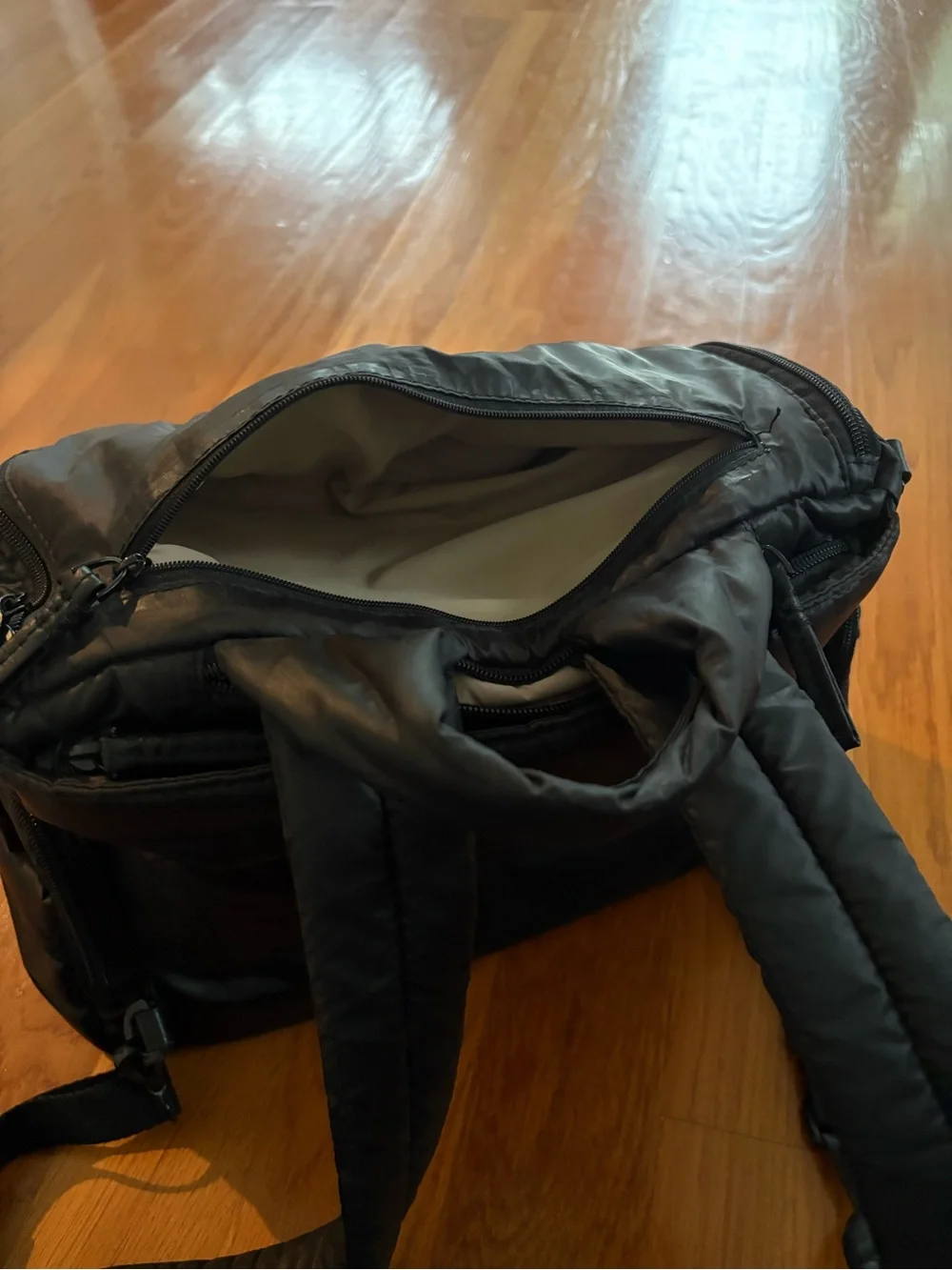 Caraa Medium Black Diaper Bag